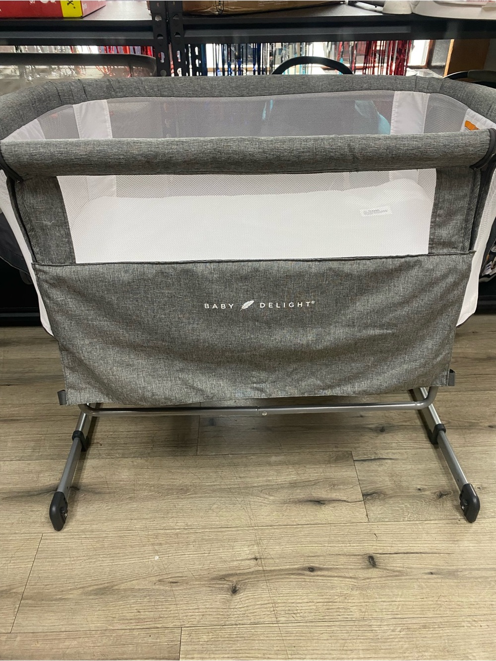Baby Delight Beside Me Dreamer Bassinet & Bedside Sleeper